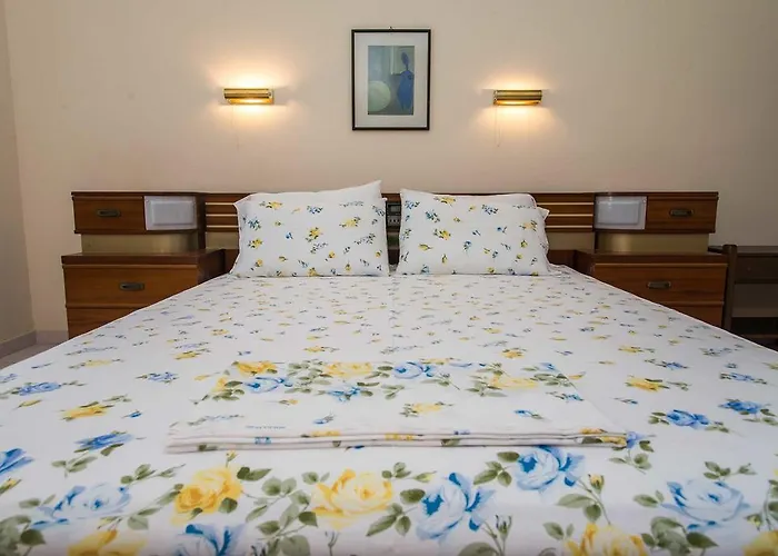 Lägenhetshotell Fokion 3*
